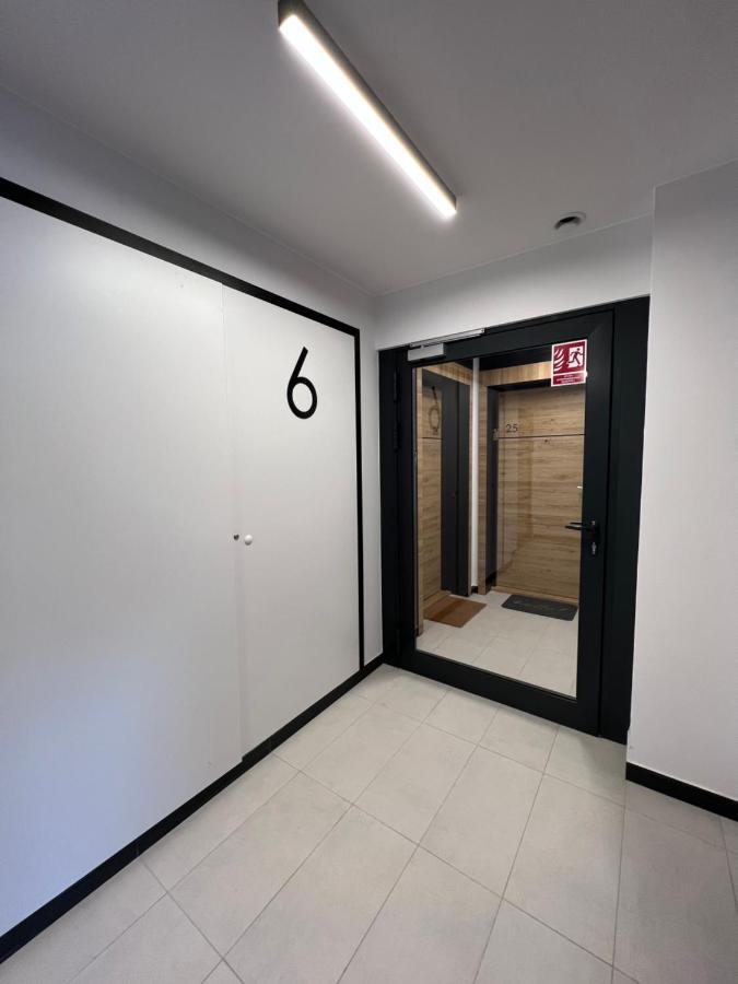 Apartament 26 Metro Daire Varşova Dış mekan fotoğraf